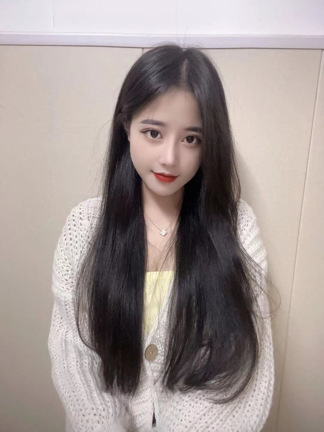 女友级别的大长腿美女